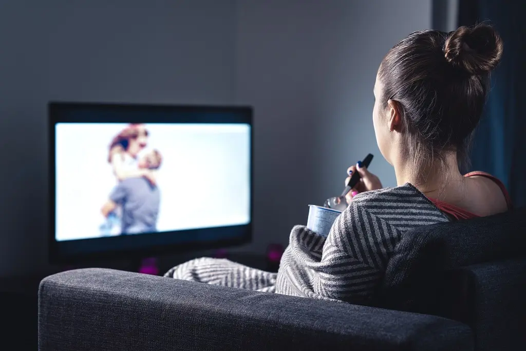 what is an iptv service